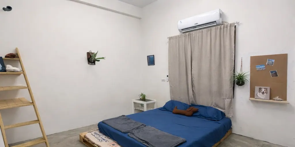 in.house — Ocean Double Room